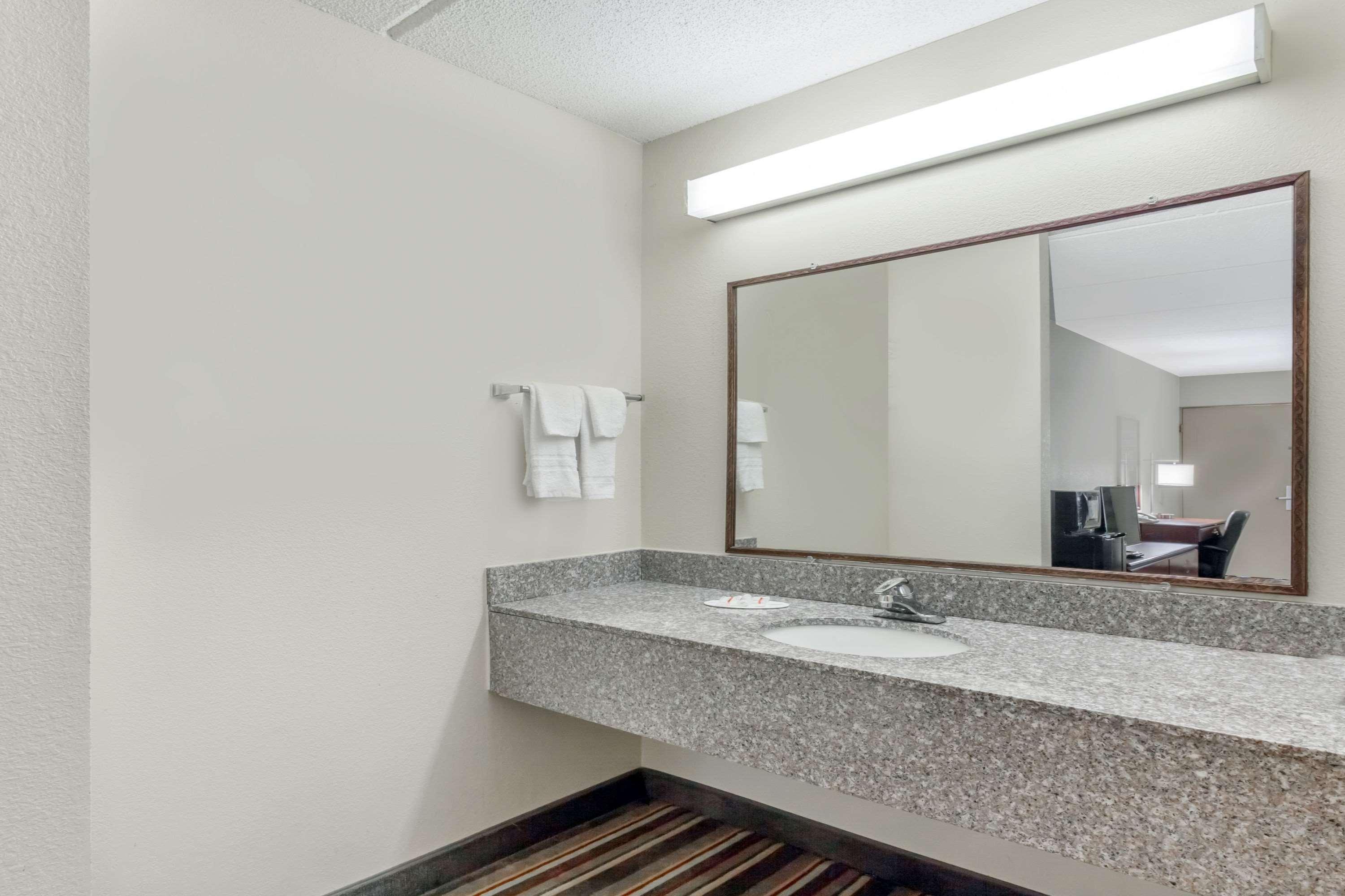 Clarion Pointe Kimball By Choice Hotels Extérieur photo