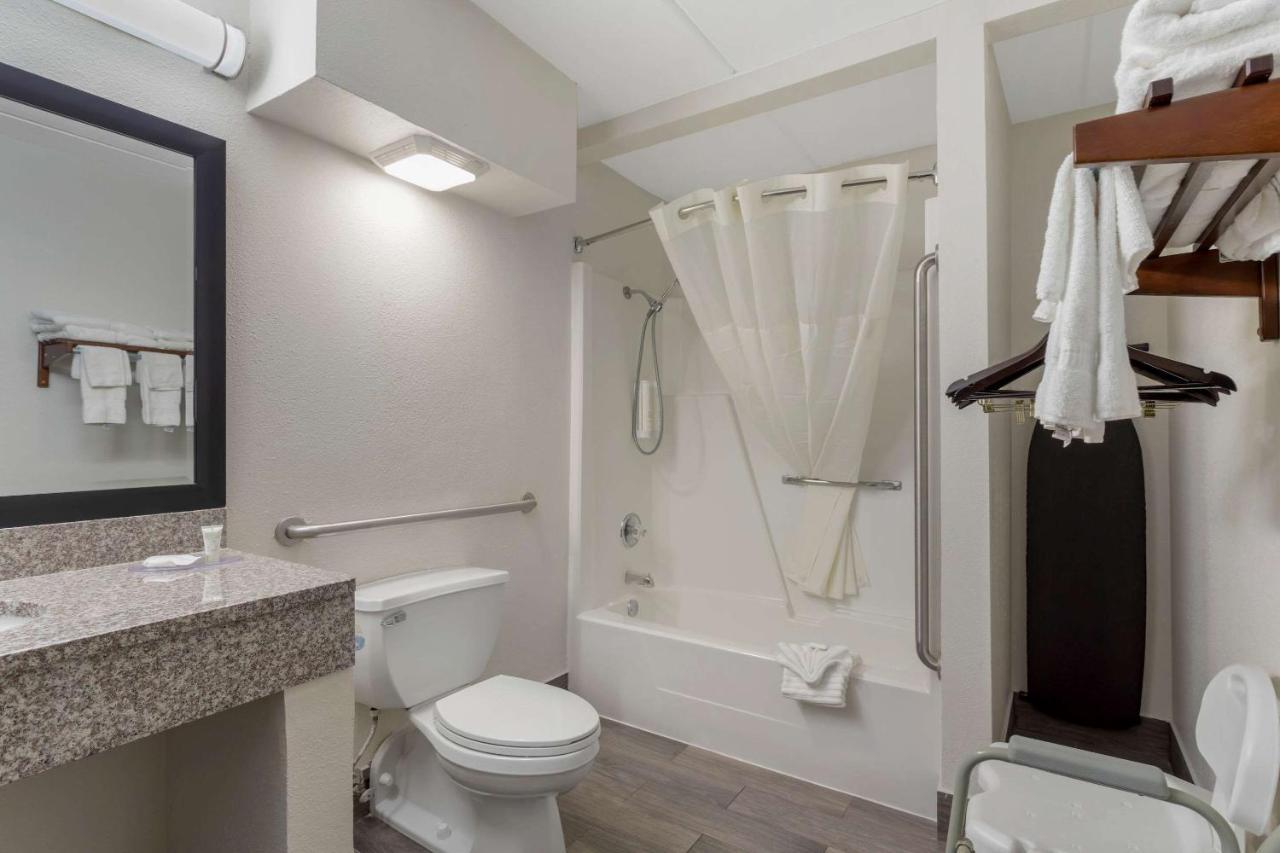 Clarion Pointe Kimball By Choice Hotels Extérieur photo