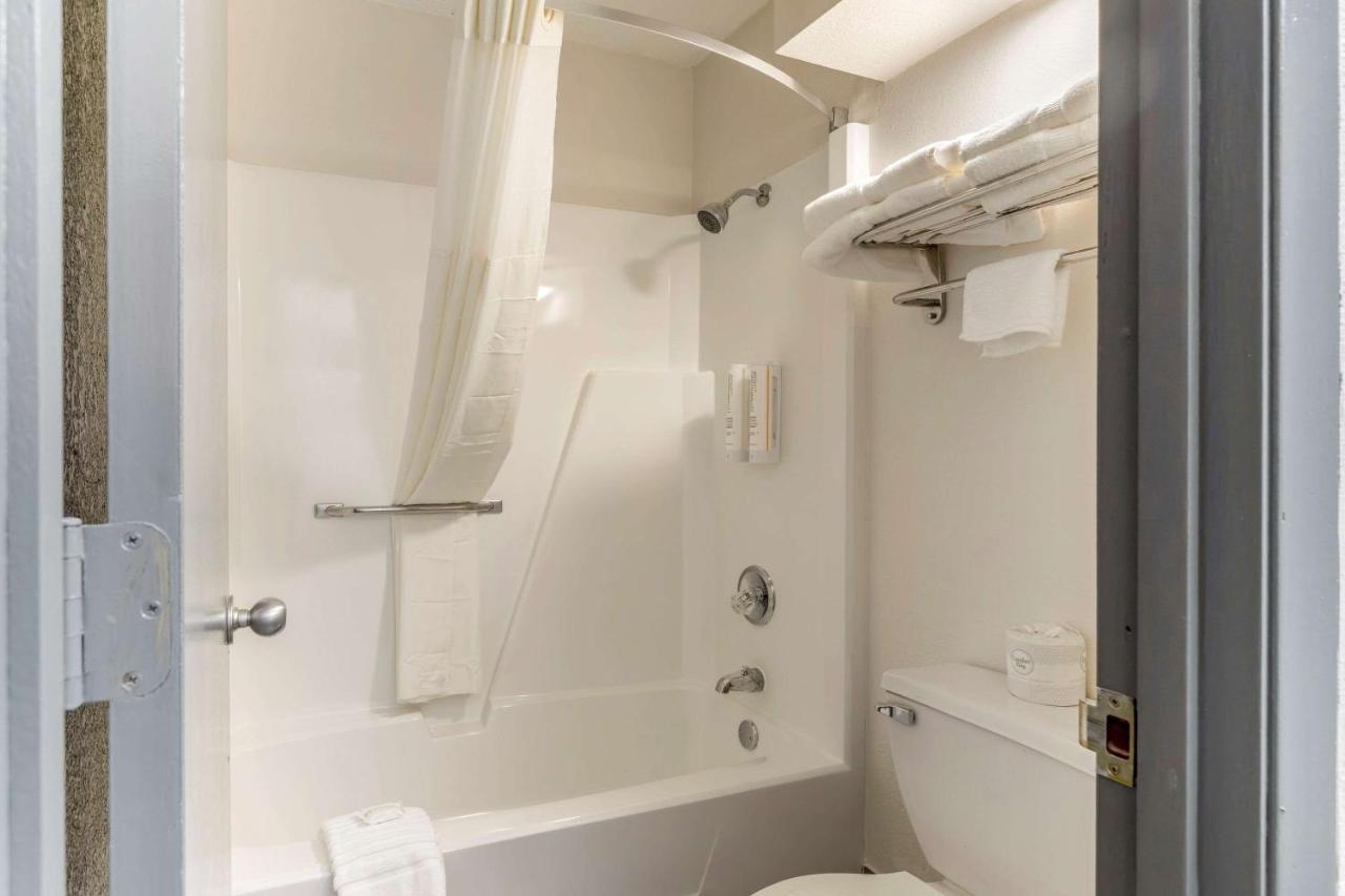 Clarion Pointe Kimball By Choice Hotels Extérieur photo
